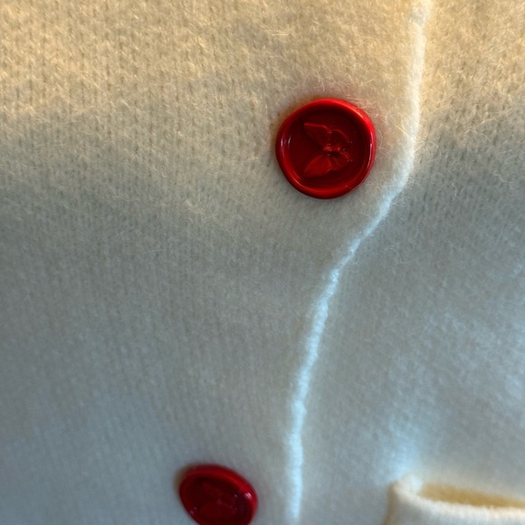 NWOT Women’s Winter White Cable Cardigan W Red Buttons Long Accent Sleeves Sz XL - Picture 3 of 14